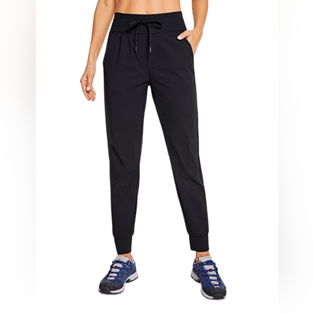 CRZ Yoga Joggers black women's medium